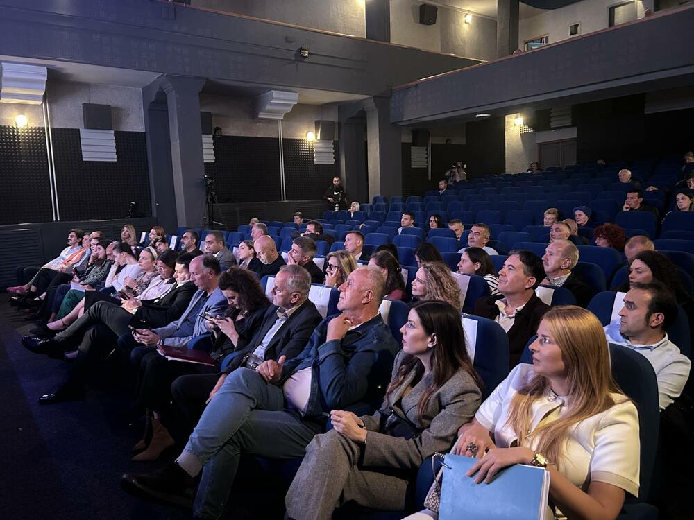 Ratkovićeve večeri poezije