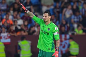 "Izdajnik" Čakir uzdrmao Trabzon, Savić novi kapiten?