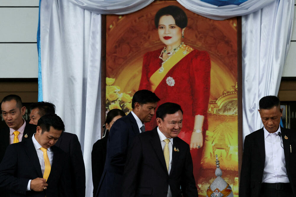 Taksin nakon oslobađajuće presude za uvredu monarhije u Bangkoku 22. avgusta, Foto: Rojters