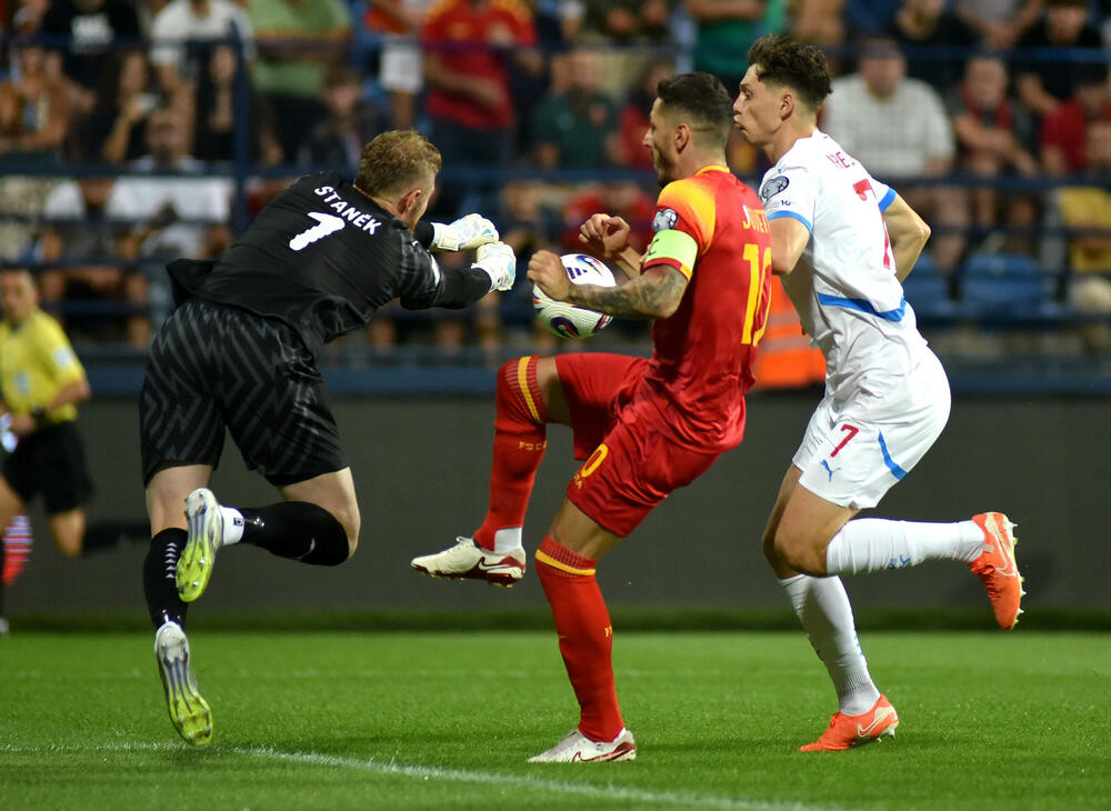 Fudbalska reprezentacija Crne Gore