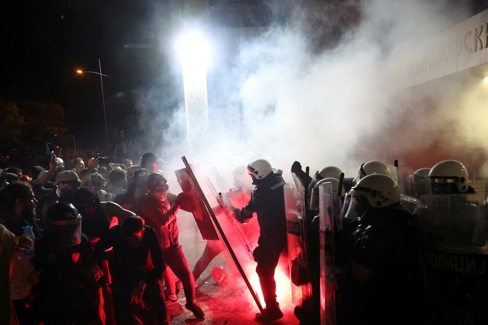 Sa protesta u Novom Sadu, Foto: Reuters