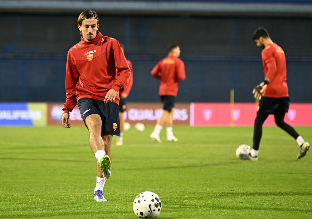 <p>Fubalska reprezentacija Crne Gore sjutra (20:45) na "Maksimiru" u Zagrebu gostuje Hrvatskoj u kvalifikacijama za Svjetsko prvenstvo</p>