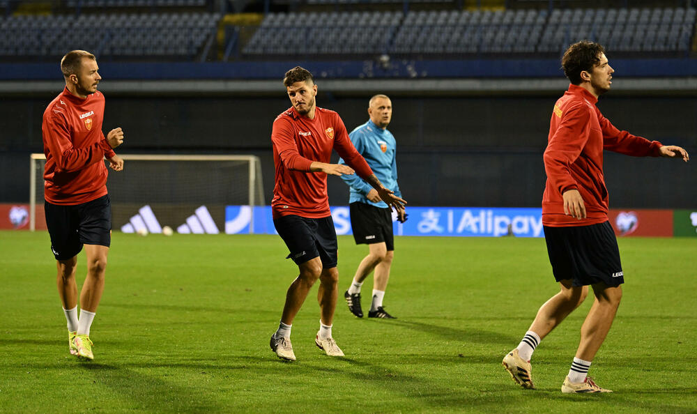 <p>Fubalska reprezentacija Crne Gore sjutra (20:45) na "Maksimiru" u Zagrebu gostuje Hrvatskoj u kvalifikacijama za Svjetsko prvenstvo</p>