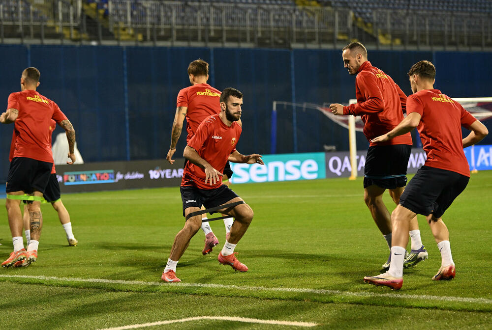 <p>Fubalska reprezentacija Crne Gore sjutra (20:45) na "Maksimiru" u Zagrebu gostuje Hrvatskoj u kvalifikacijama za Svjetsko prvenstvo</p>