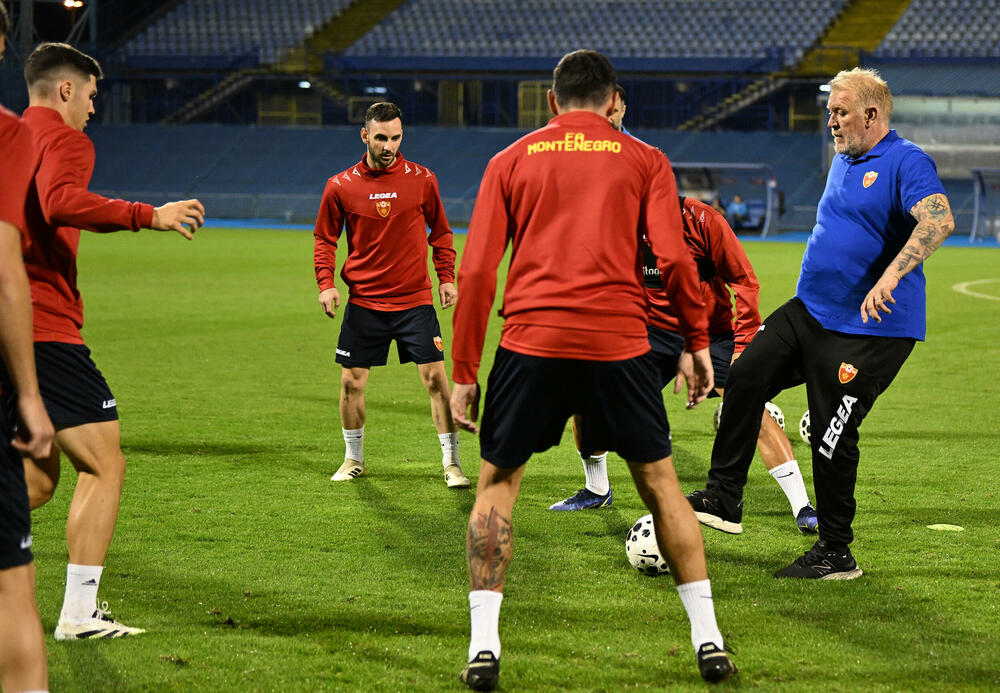 <p>Fubalska reprezentacija Crne Gore sjutra (20:45) na "Maksimiru" u Zagrebu gostuje Hrvatskoj u kvalifikacijama za Svjetsko prvenstvo</p>