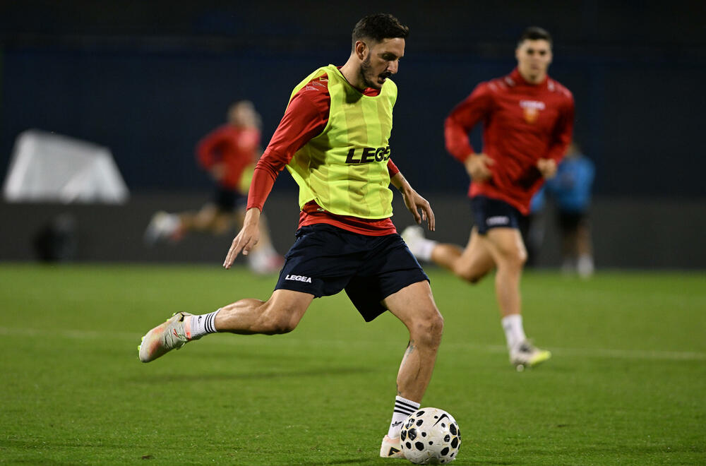 <p>Fubalska reprezentacija Crne Gore sjutra (20:45) na "Maksimiru" u Zagrebu gostuje Hrvatskoj u kvalifikacijama za Svjetsko prvenstvo</p>