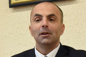 Raonić preferira auta na struju: RTCG u voznom parku ima 41...