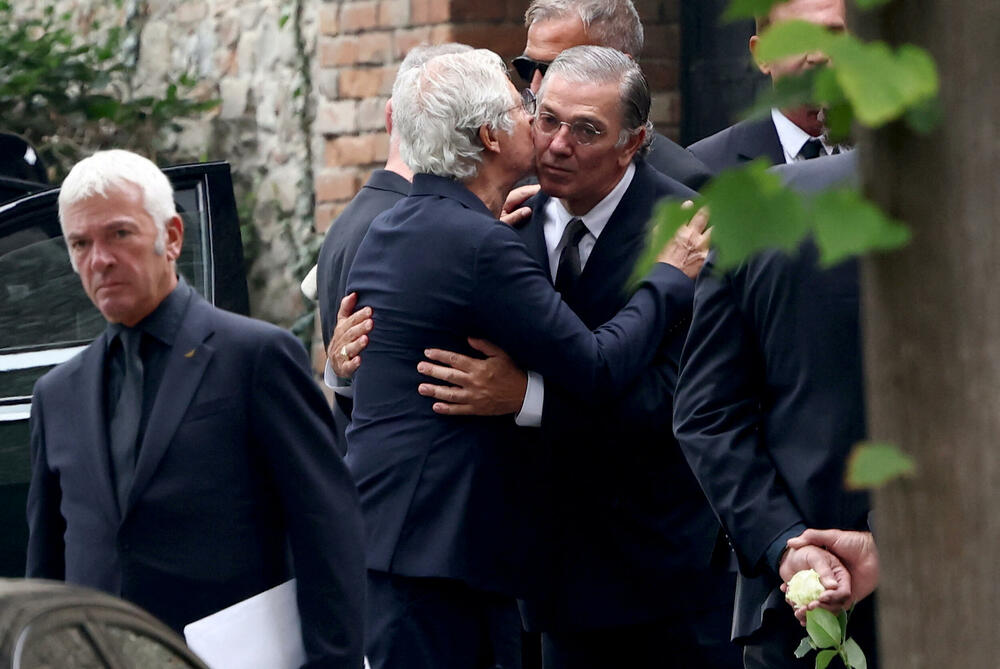 <p>Služba je održana u crkvi San Martino u Rivalti, selu oko 100 kilometara jugoistočno od Milana, u blizini Pjaćence, grada u kojem je rođen</p>