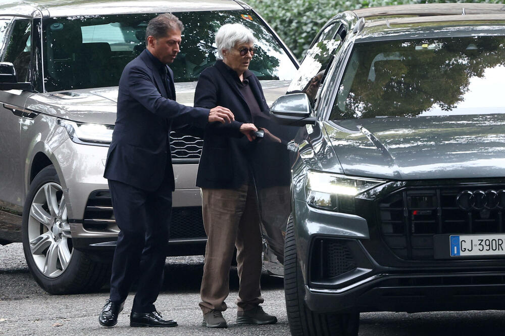 <p>Služba je održana u crkvi San Martino u Rivalti, selu oko 100 kilometara jugoistočno od Milana, u blizini Pjaćence, grada u kojem je rođen</p>