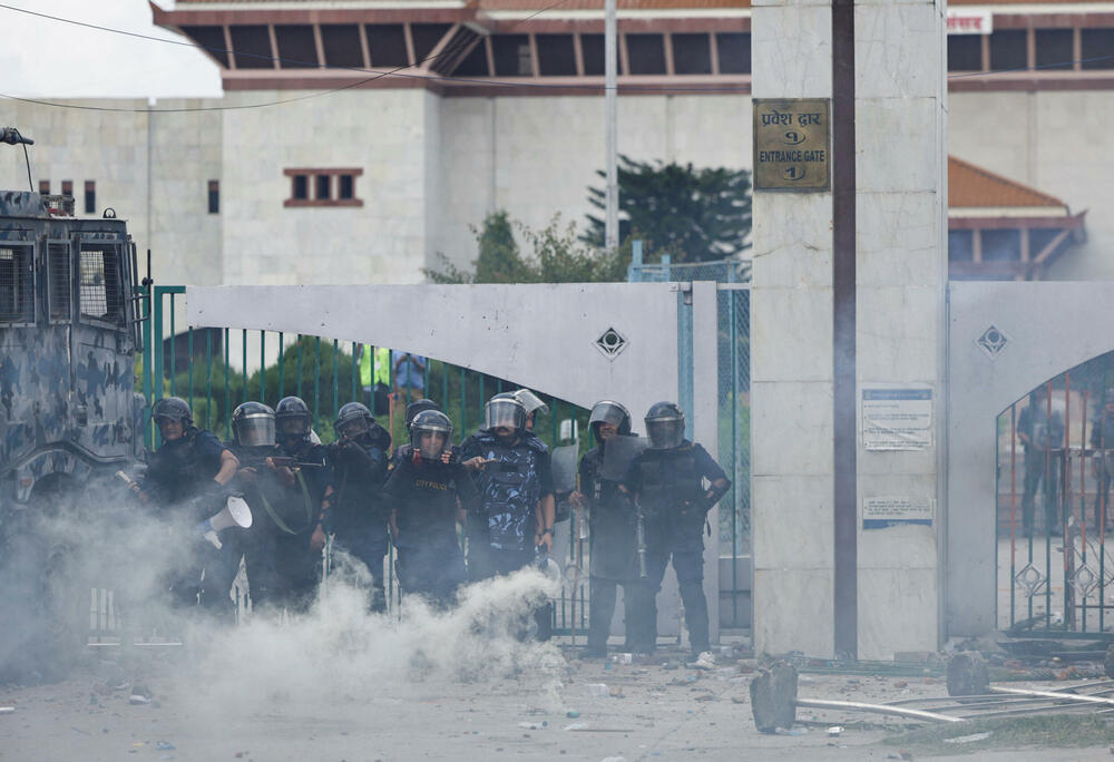 <p>Organizatori protesta, koji su ih nazvali "demonstracijama generacije Z", kazali su da su mladi ljudi takođe frustrirani onim što vide kao nesposobnost vlade da se izbori sa korupcijom i poveća ekonomske mogućnosti</p>