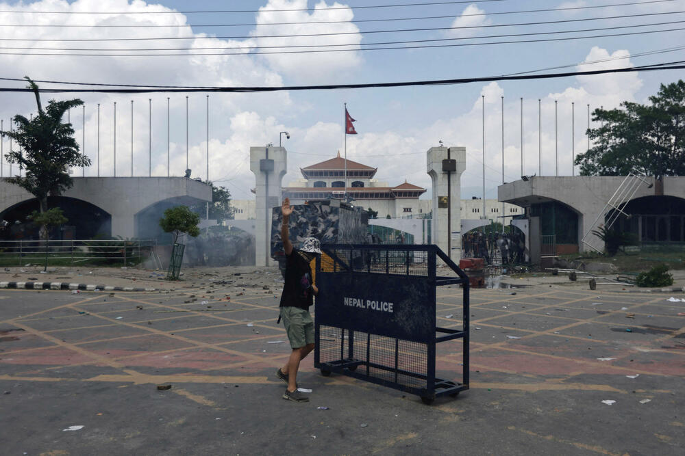 <p>Organizatori protesta, koji su ih nazvali "demonstracijama generacije Z", kazali su da su mladi ljudi takođe frustrirani onim što vide kao nesposobnost vlade da se izbori sa korupcijom i poveća ekonomske mogućnosti</p>