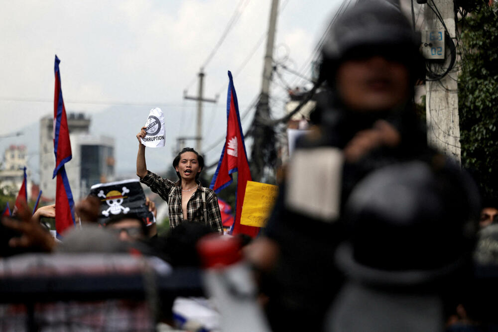 <p>Organizatori protesta, koji su ih nazvali "demonstracijama generacije Z", kazali su da su mladi ljudi takođe frustrirani onim što vide kao nesposobnost vlade da se izbori sa korupcijom i poveća ekonomske mogućnosti</p>