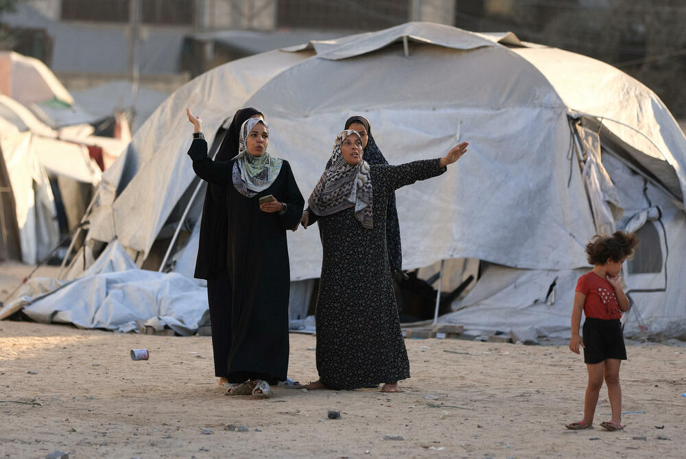 <p>Stanovnici su očekivali napad nedjeljama, otkako je izraelska vlada osmislila plan da Hamasu zada fatalan udarac u, kako kaže, posljednjim preostalim uporištima te militantne grupe</p>
