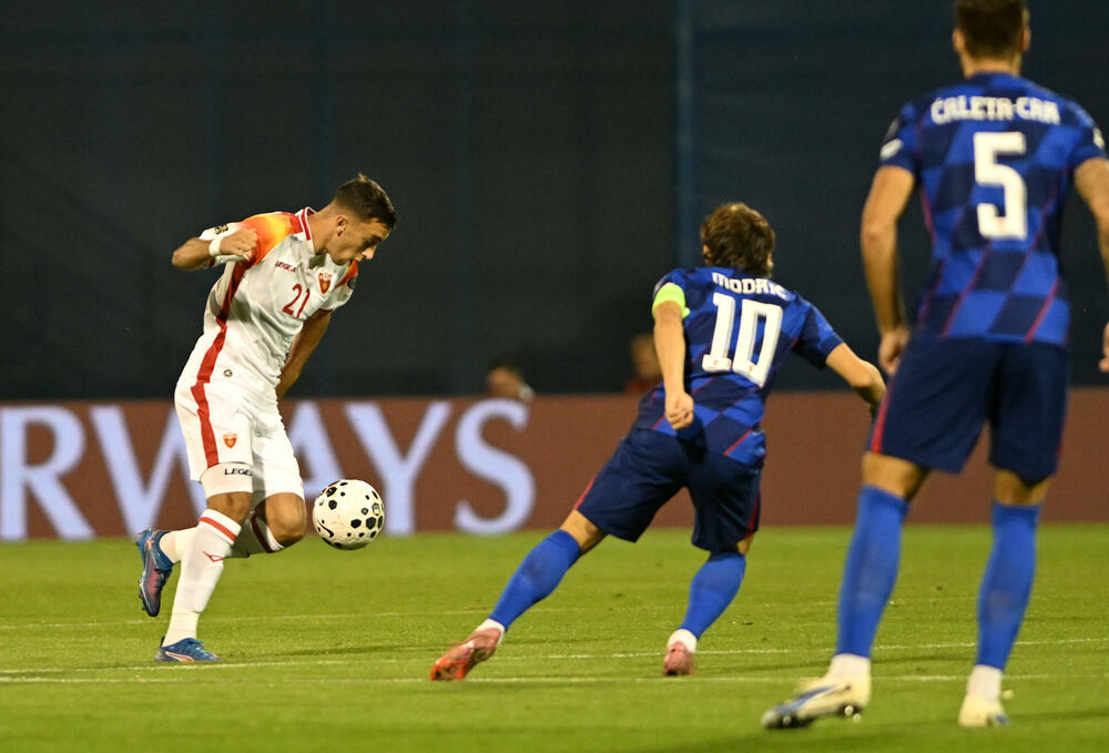 Bulatović i Luka Modrić na meču između Crne Gore i Hrvatske u Zagrebu