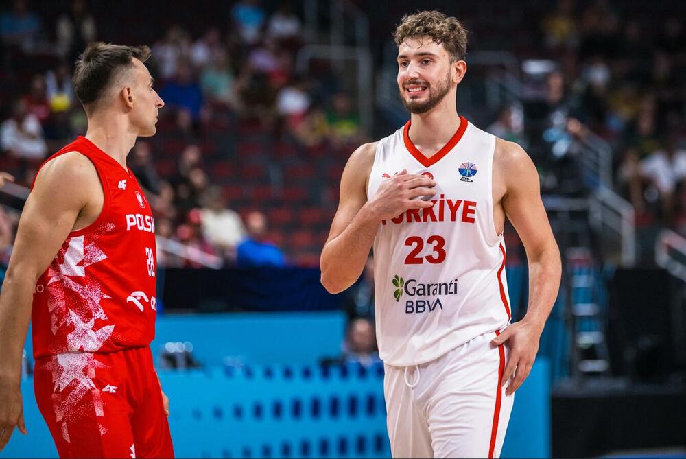 Turska nakon 24 godine u polufinalu Eurobasketa, Šengun stigao do...