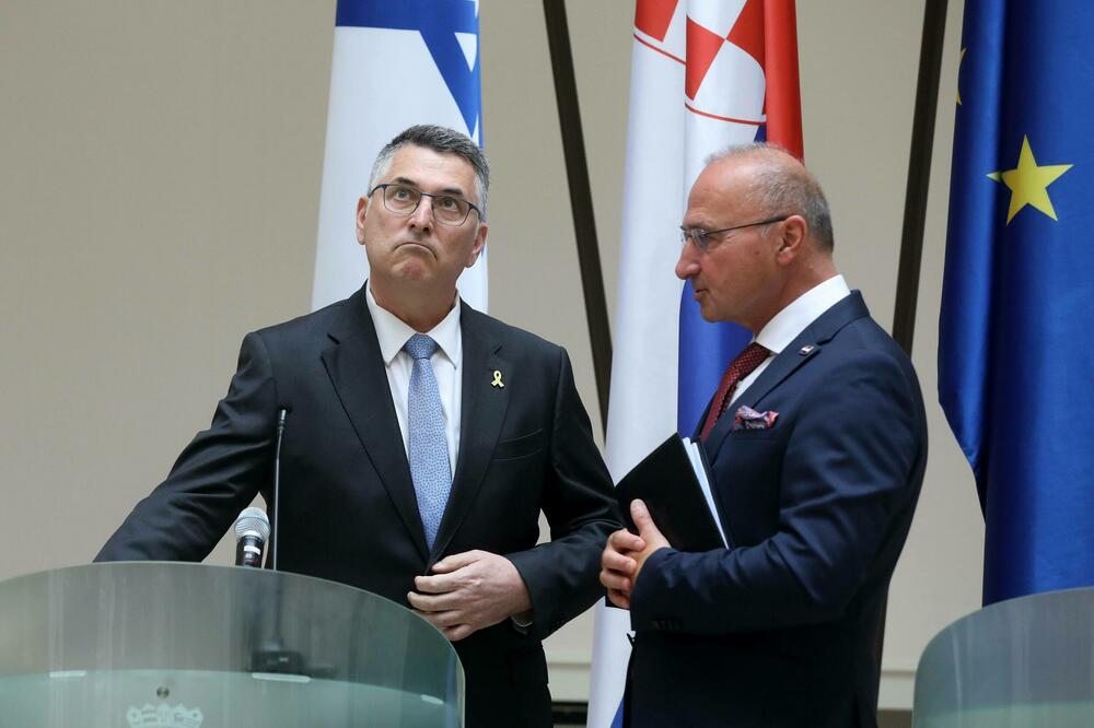 Gideon Sar i Gordan Grlić Radman juče u Zagrebu, Foto: BETAPHOTO