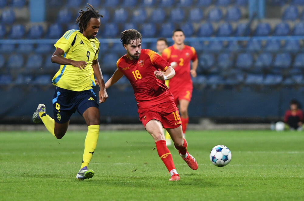 Mlada fudbalska reprezentacija Crne Gore