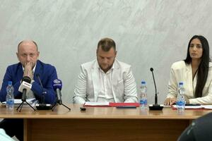 Kolektor ruši većinu u Podgorici, ali ne i Vladu