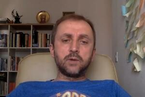 Krhotine s dijamantskom težinom