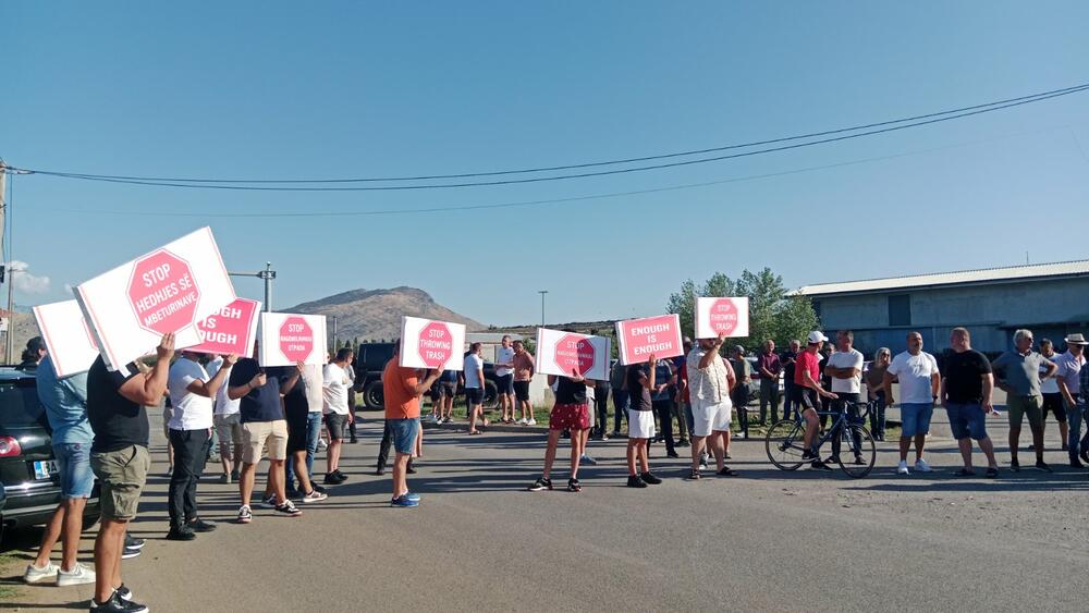 Novi protest kod podgoričke Deponije - mještani se protive gradnji...
