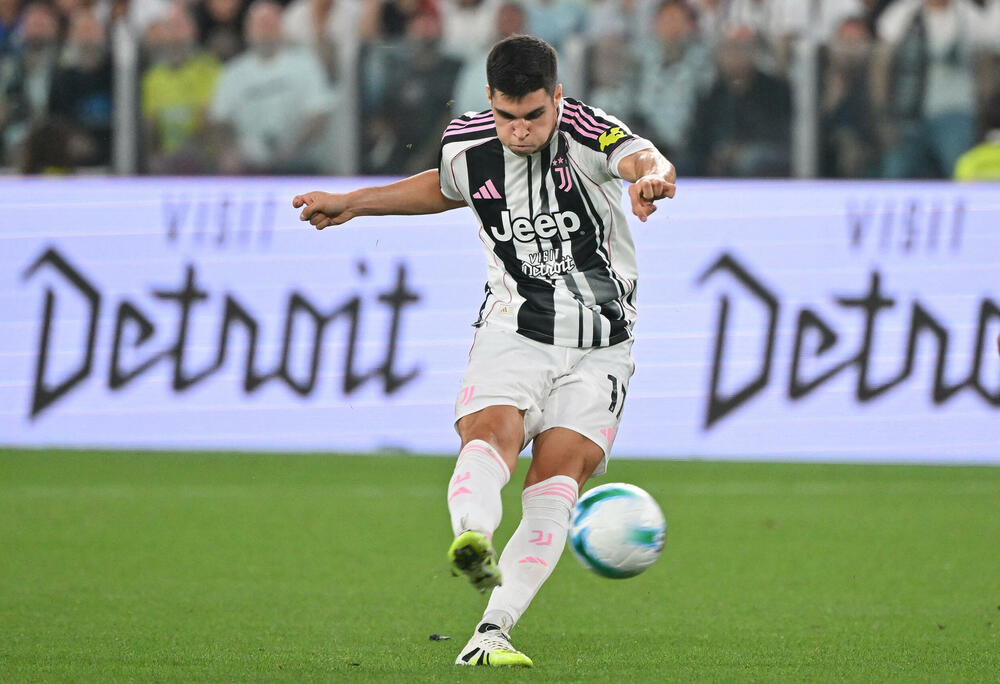 Juventus smijenio Tudora, bivši selektor Italije stiže kod Adžića?