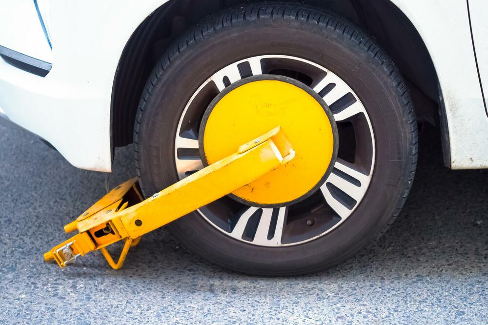 “Parking servis” krenuo sa upotrebom “kandži” početkom mjeseca (ilustracija), Foto: Shutterstock