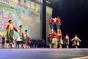 Akademsko kulturno umjetničko društvo "Mirko Srzentić" otvara...