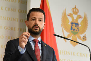 Bez objašnjenja iz kabineta Milatovića za kontroverzno odlikovanje