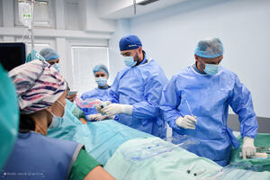 Prva ugradnja permanentnog tuneliziranog dijaliznog katetera...