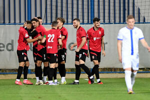 Dečić silan u derbiju protiv Sutjeske, samo bod za Budućnost na...