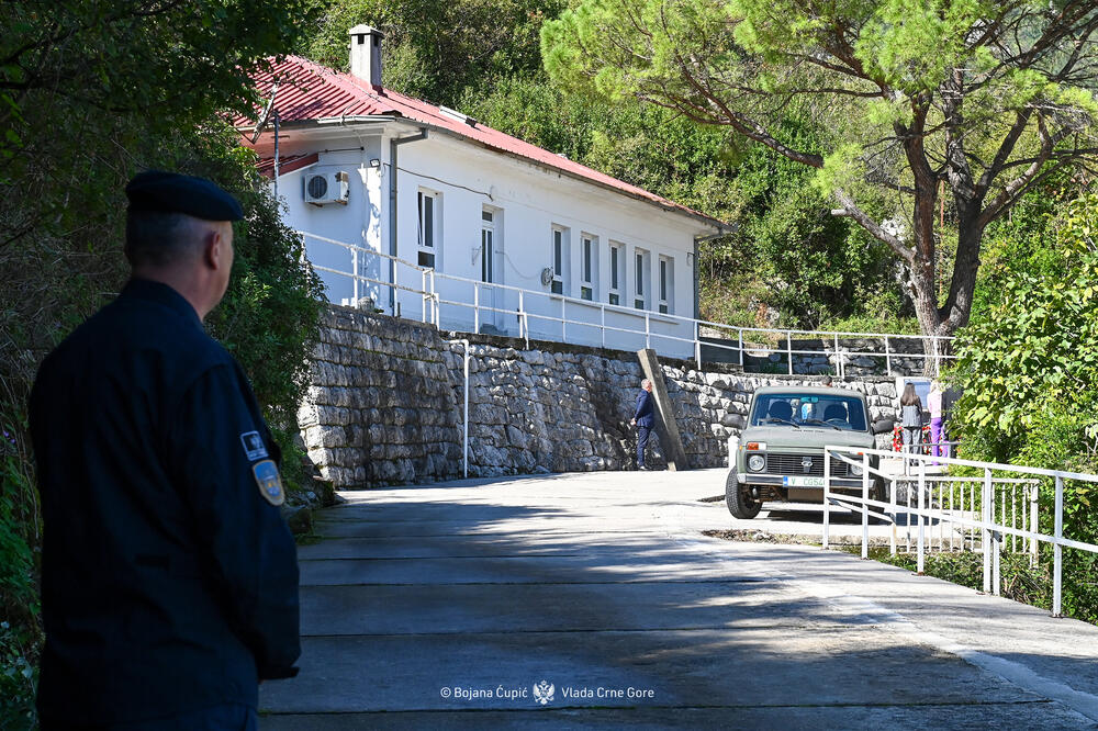 Nije bilo zvaničnih informacija o visini odštete, ali se pričalo o višemilionskom iznosu: mjesto nekadašnjeg logora, Foto: Vlada