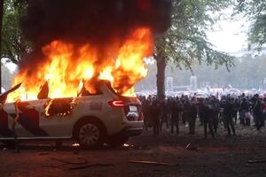 Holandska policija rastjerala antimigrantske demonstrante, 30...