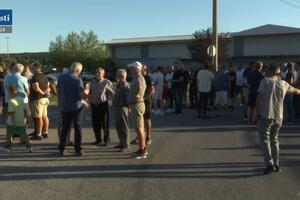 Đeljošaj: Ako institucije ne budu reagovale, mi ćemo biti ovdje sa...