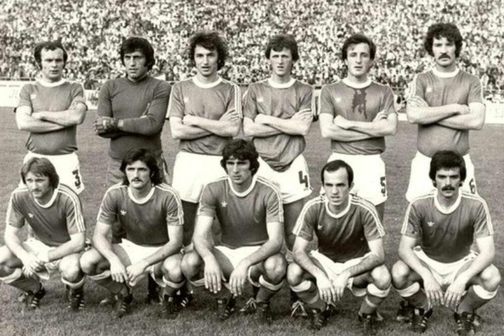 Čuvena ekipa Budućnosti koja je igrala finale Kupa Maršala Tita 1977. godine