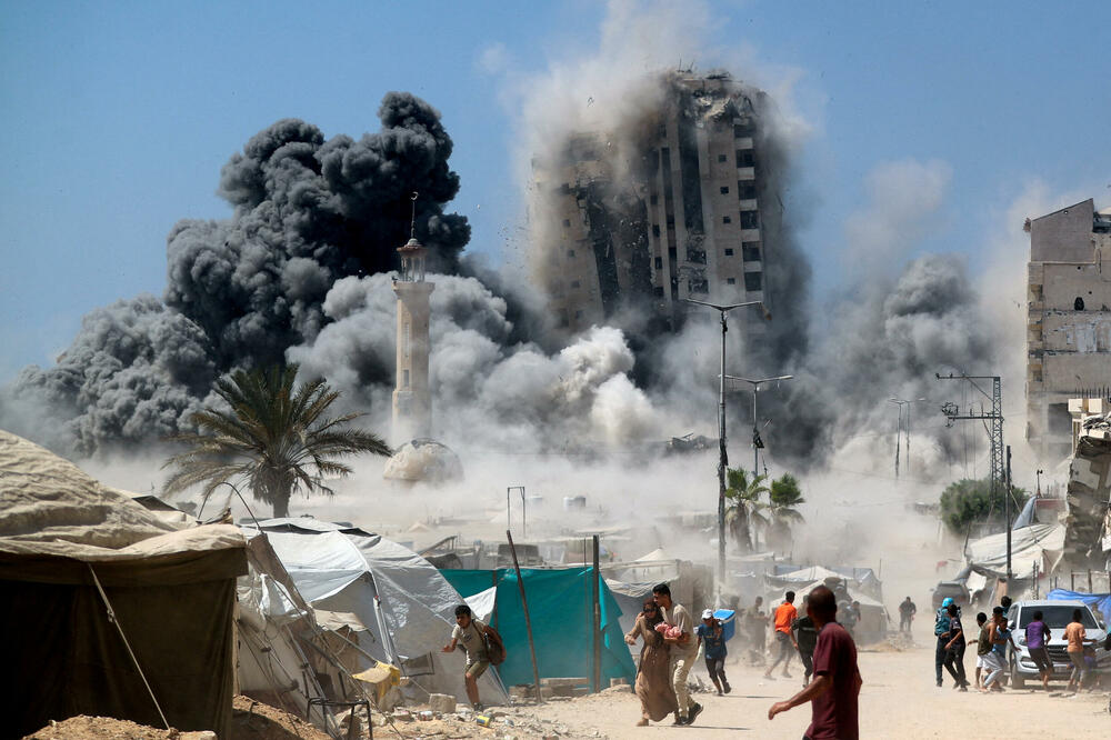 Veći dio Gaze je potpuno uništen u izraelskim napadima, Foto: Rojters