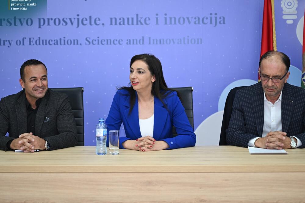 Jakšić-Stojanović, Lulanaj i Mijušković, Foto: Ministarstvo prosvjete, nauke i inovacija