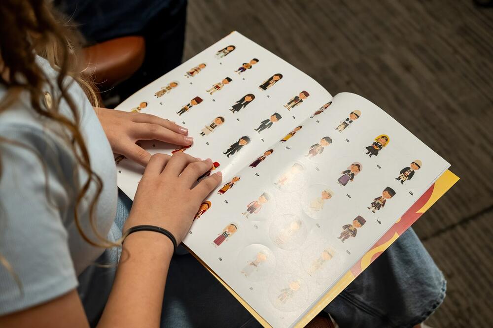 <p>Kroz radionicu se istaklo da su različitosti najveće bogatstvo, te da njegovanjem kulturne baštine čuvamo i jačamo osjećaj zajedništva</p>