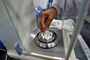 SZO i EMA osporili Trampova upozorenja: Paracetamol u trudnoći ne...