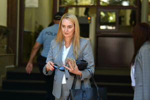 Perović: Na teret mi se stavljaju nekorišćeni telefoni