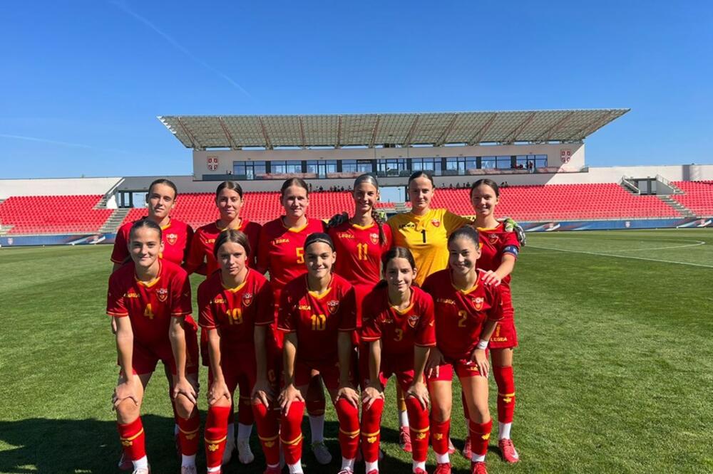 Ženska pionirska fudbalska reprezentacija Crne Gore, Foto: FSCG