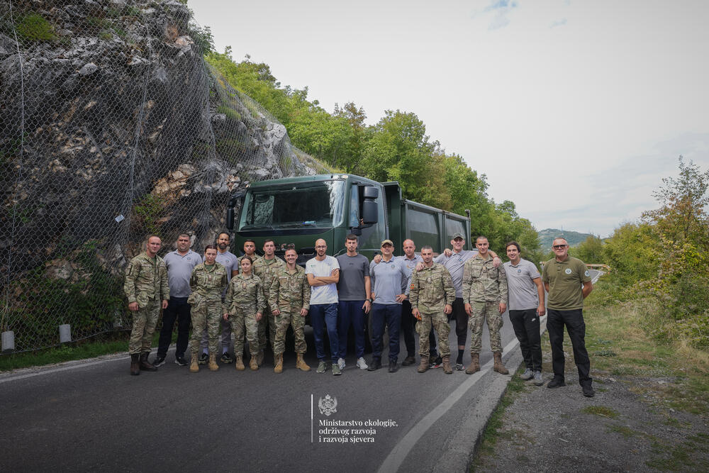 Realizovana akcija čišćenja na više lokacija u NP Lovćen povodom...