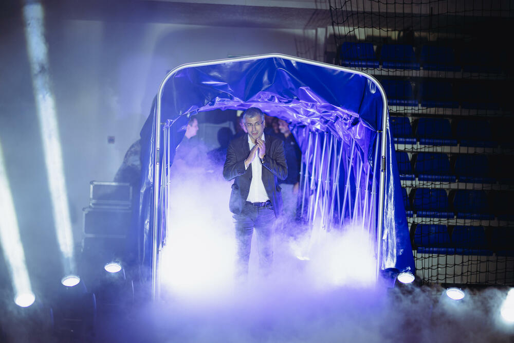 <p>"Plava noć" - podgorički košarkaški klub predstavio tim, pojčanja, ambicije, viziju, sponzore, nove dresove</p>