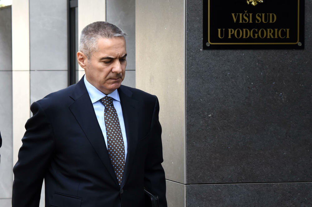 Veljović rješenjem Fonda za zdravstveno osiguranje prije godinu upućen na liječenje u inostranstvo, Foto: Luka Zekovic