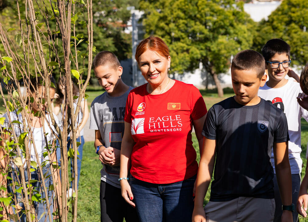 <p><em>Sadnice kupljene iz donacije kompanije Eagle Hills Montenegro vrijedne 15.000 eura</em></p>