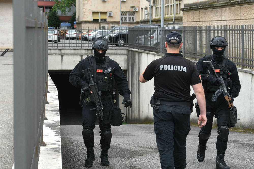 “Ako tim ljudima neće biti plaćen prekovremeni rad, oni nemaju ni motiv ni osnov da rade” (ilustracija), Foto: BORIS PEJOVIC