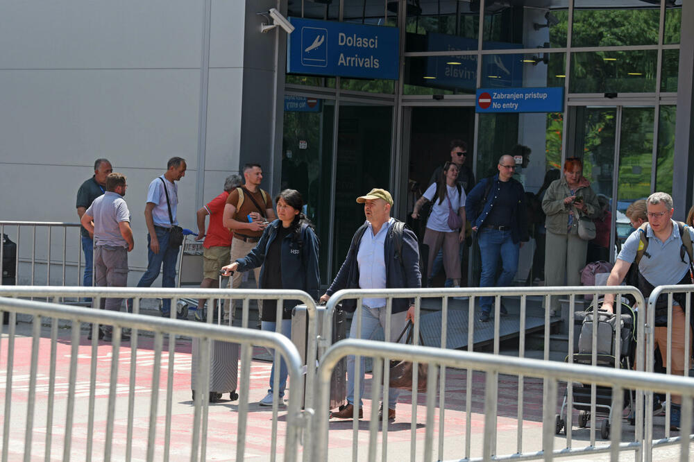 Očekuje se i uspješna zimska IATA sezona: Aerodrom Tivat, Foto: BORIS PEJOVIC