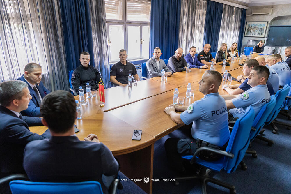Foto: Kabinet potpredsjednika Vlade za bezbjednost, odbranu, borbu protiv kriminala i unutrašnju politiku