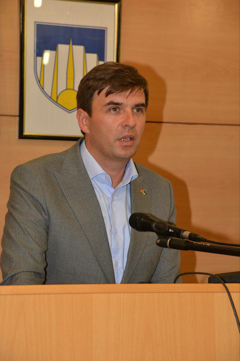 <p>"Država će nastaviti da podržava inicijative koje promovišu zajedništvo, tradiciju i kulturnu razmjenu", kazao Azemović</p>