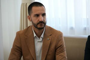 Drašković: Civilno vozilo prešlo u traku kojom se kretalo vozilo...