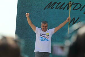 Dogodiće se, u drevnom Ulcinju: Pavle želi Đokovića, Modrića,...